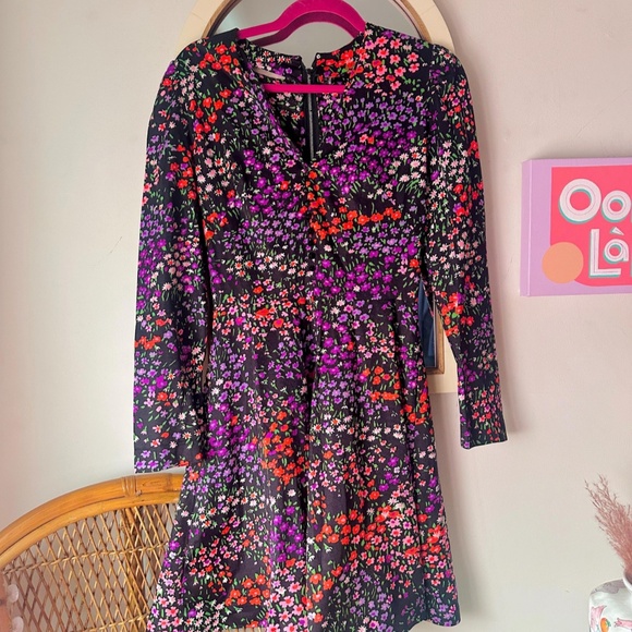 60s 70s Fit & Flare Psychedelic Red and  Purple Floral Black Dress - Picture 3 of 6